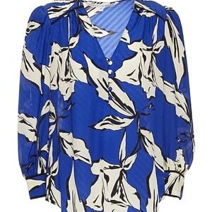 Veronica Beard Silk/ Viscose Blouse. Like New Condition Sz 4